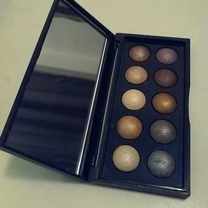 Baked Eyeshadow Palette by e.l.f. new